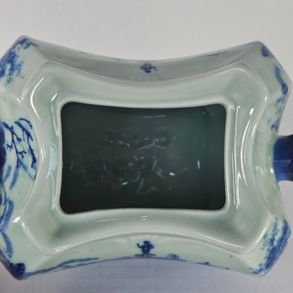 Genuine Victoria Ware Ironstone Flow Blue And White Large Teapot - Picture 6 of 15